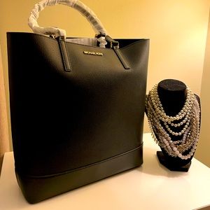 Michael Kors Tote Purse